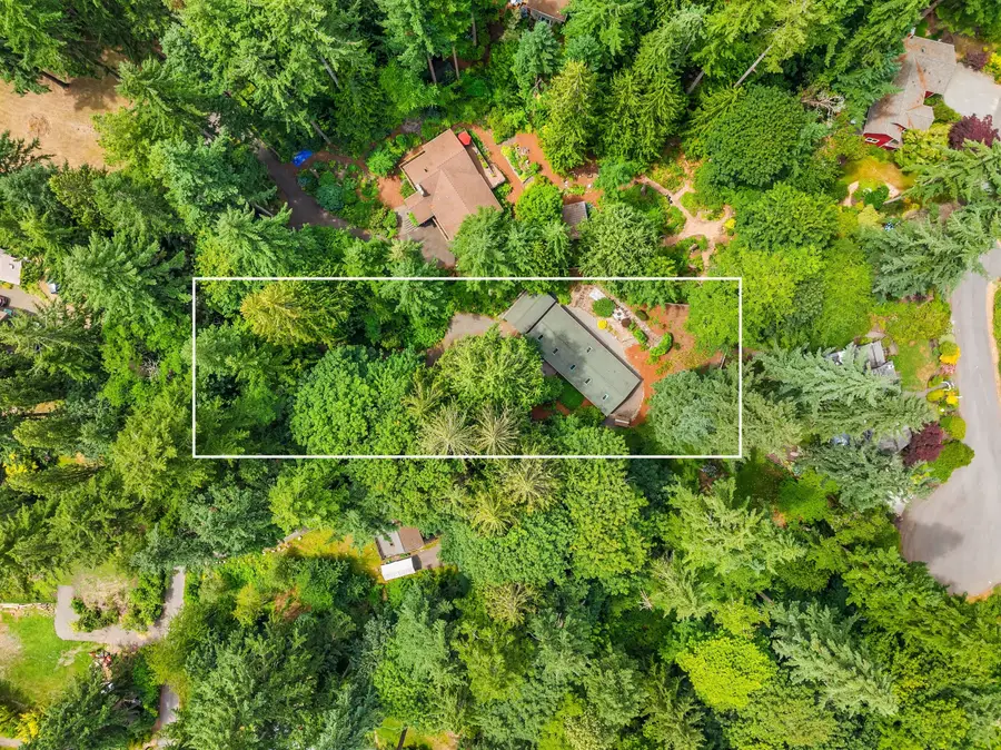 9820 NE Beach Crest Drive, Bainbridge Island, WA 98110 - #3