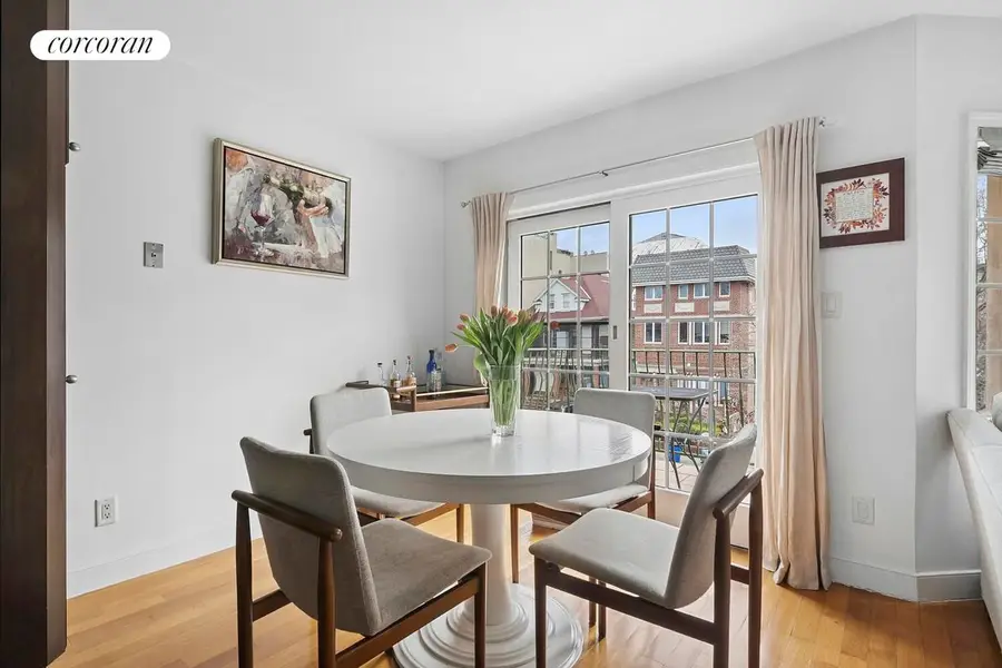 734 E 5th Street #3R, Brooklyn, NY 11218 - #2