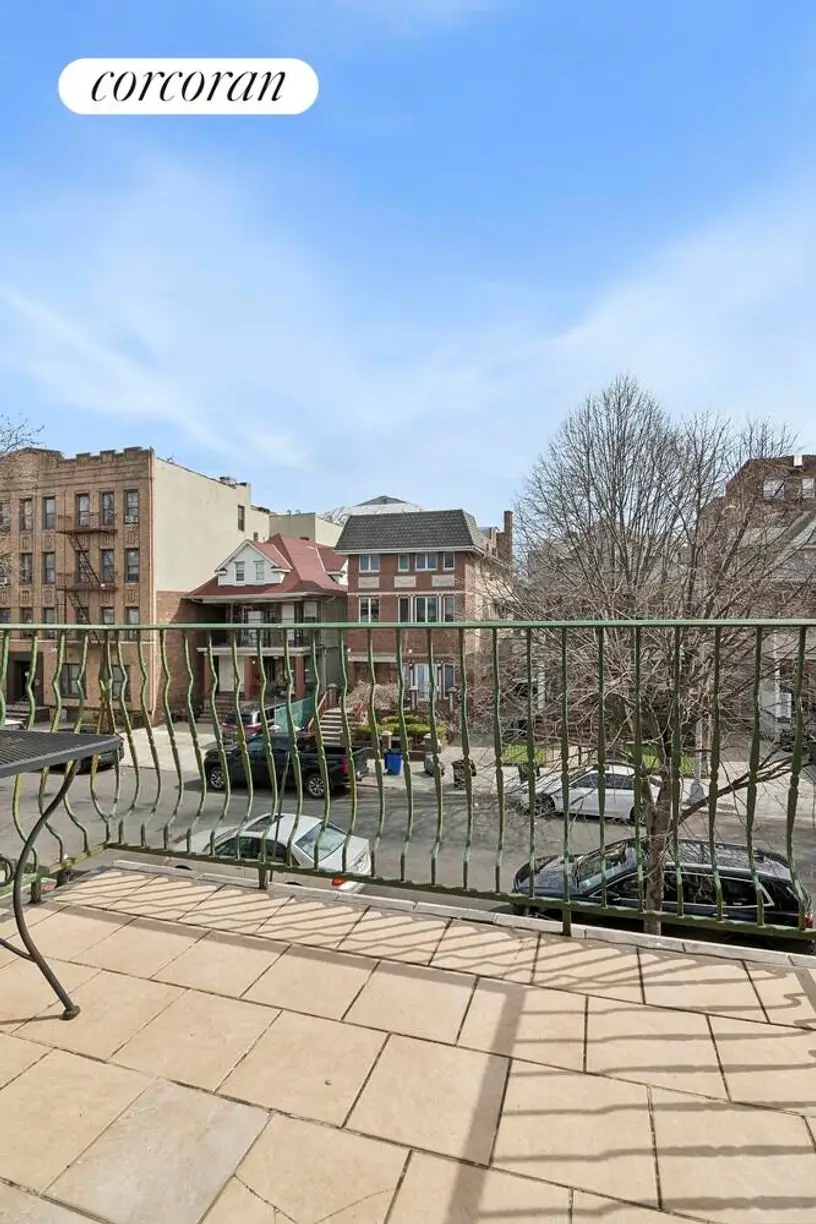734 E 5th Street #3R, Brooklyn, NY 11218 - #3