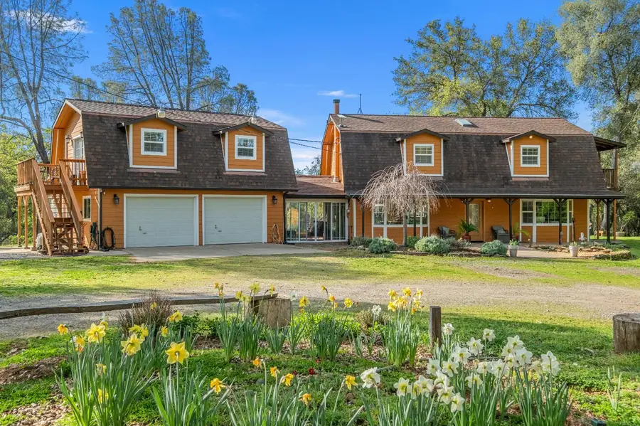 5901 Cerrito Road, Diamond Springs, CA 95619 - #2