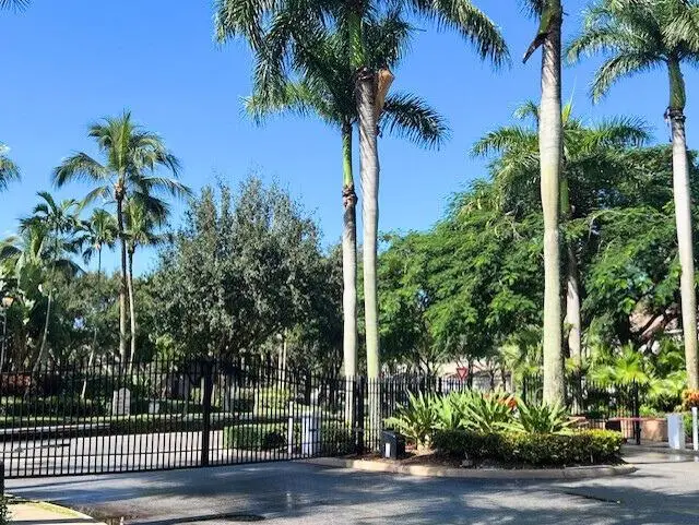 4551 Palmbrooke Circle, West Palm Beach, FL 33417 - #2
