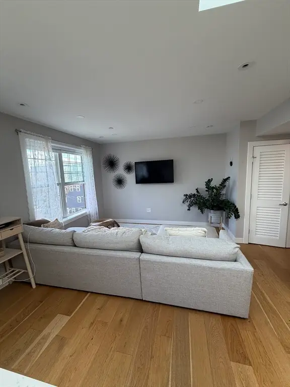 10 Everett St , #406, Boston, MA 02128 - #3