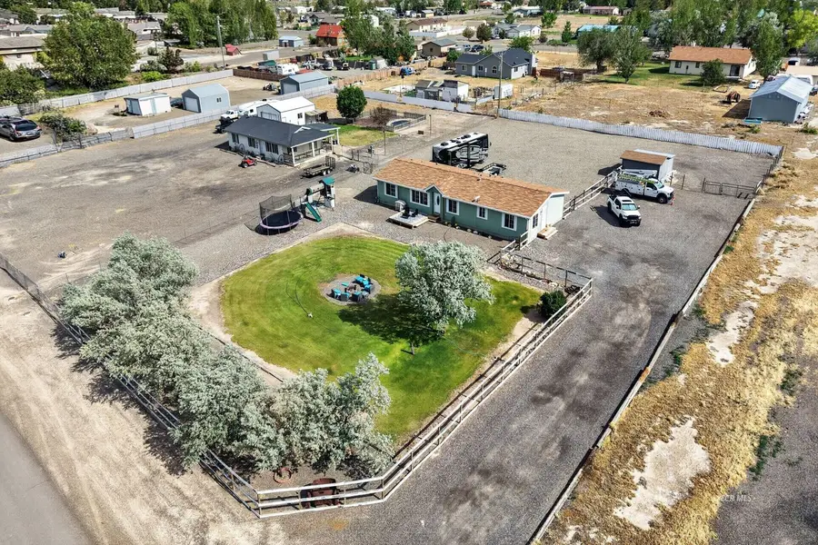 440 Kayci Avenue, Battle Mountain, NV 89820 - #3