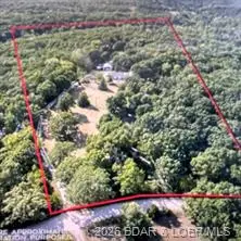 1268 Thousand Acres Road, Montreal, MO 65591