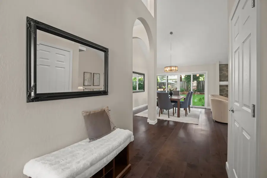 411 Hedgerow Court, Mountain View, CA 94041 - #3