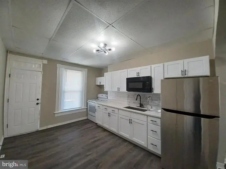 711 N Streeper St, Baltimore, MD 21205 - Image #2