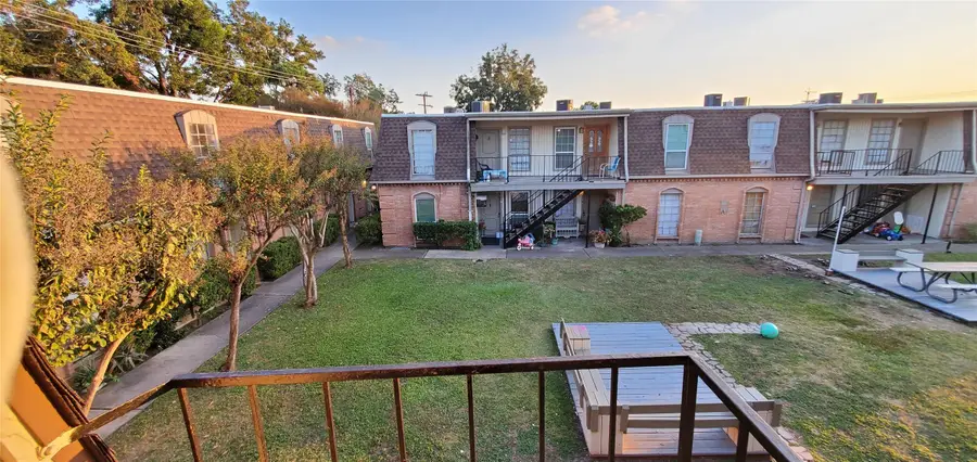 1220 Shadowdale Drive #20, Houston, TX 77043 - #2