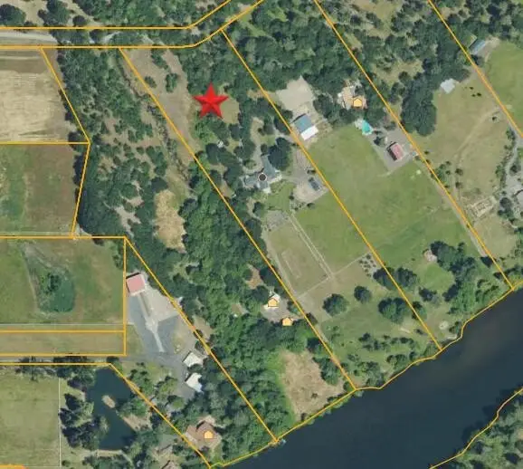 700 Rogue Wood, White City, OR 97503 - Image #2