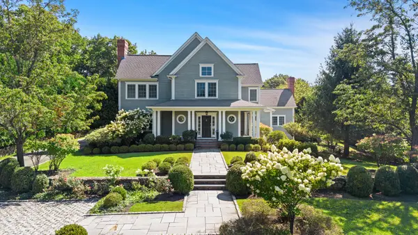 23 Stonefield Court, Needham, MA 02492