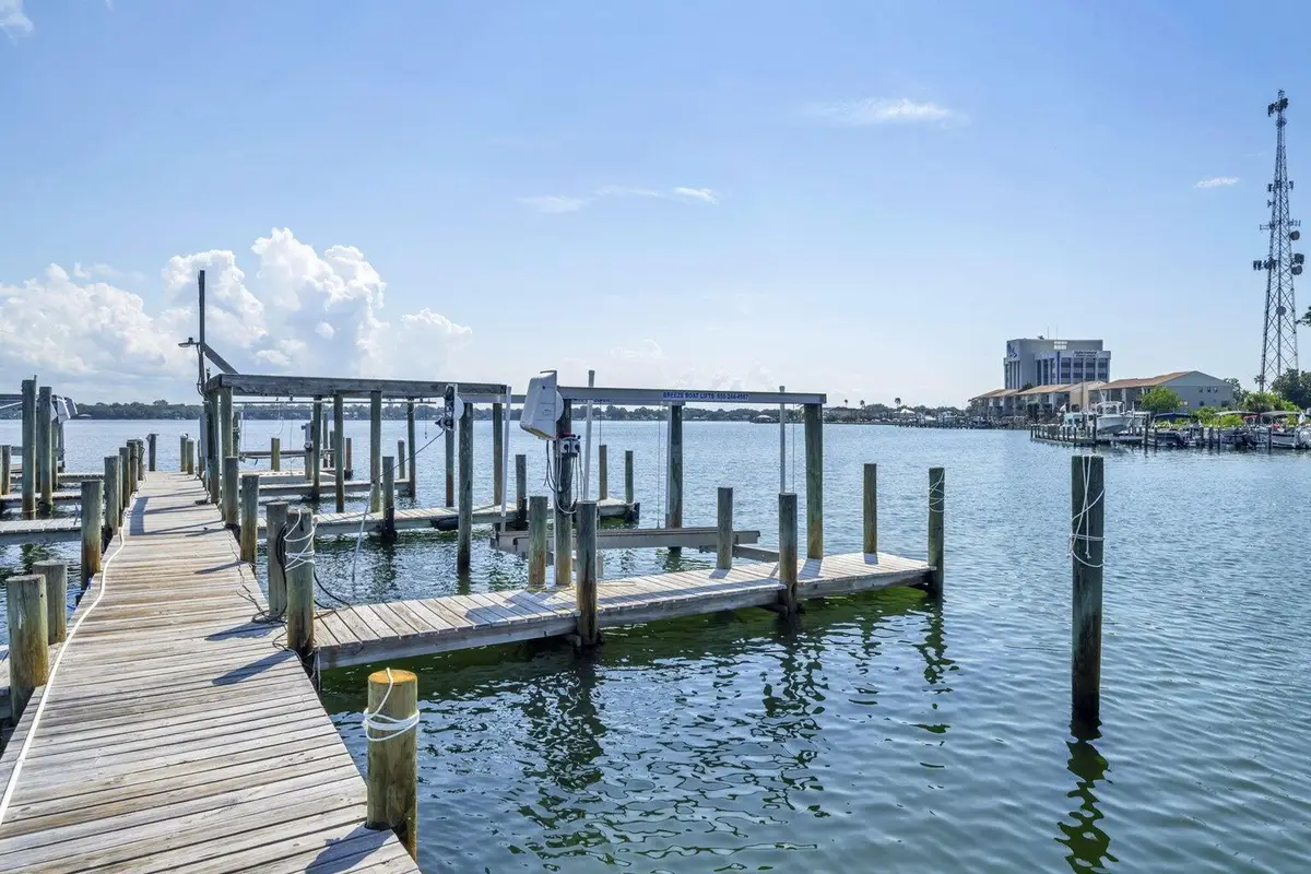 421 Waterway Lane, Fort Walton Beach, FL 32547 - #1