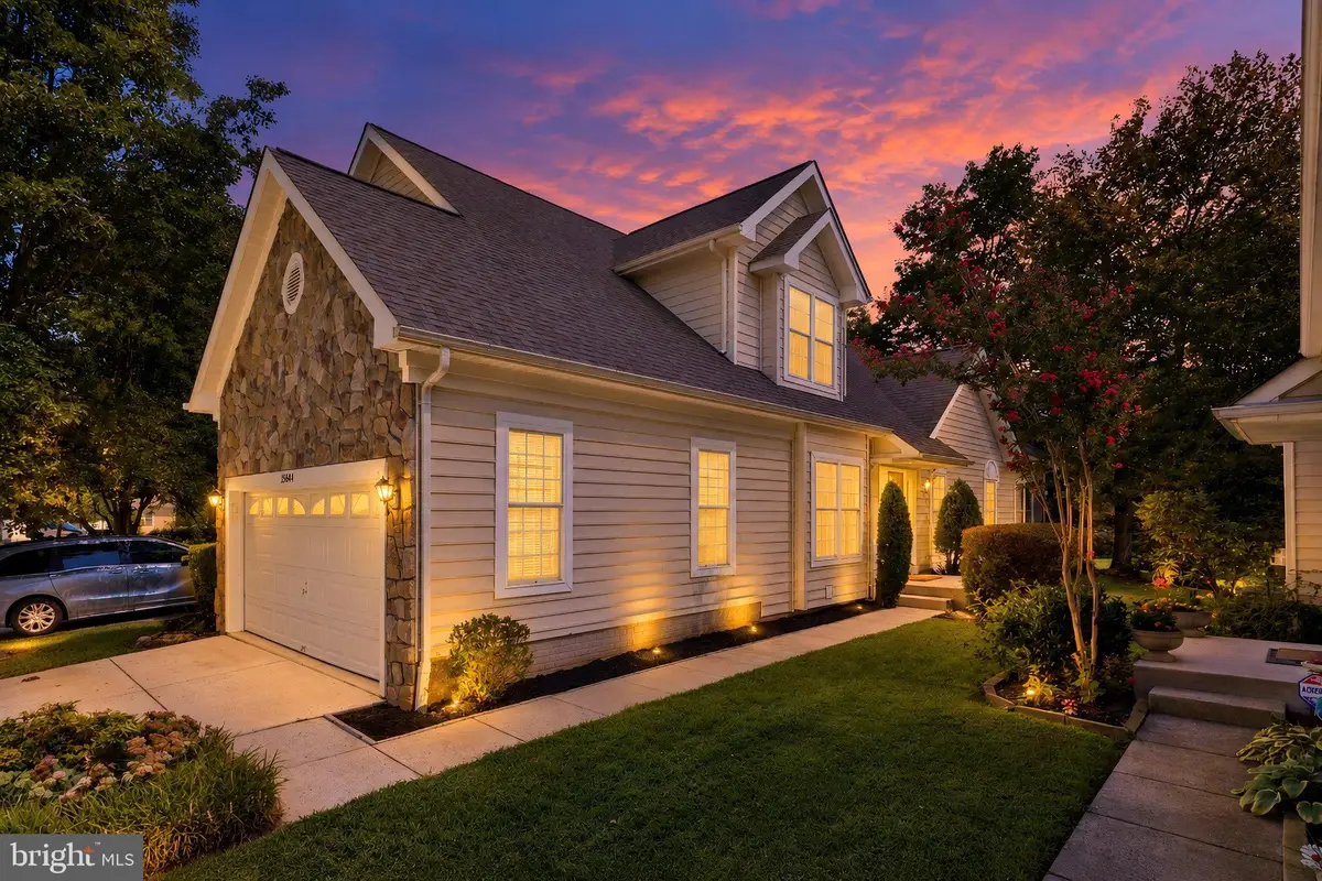 25634 Creek Run Terrace, Chantilly, VA 20152 - #1