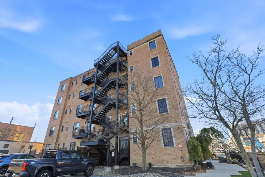 825 N Delaware Street #3B, Indianapolis, IN 46204 - #2