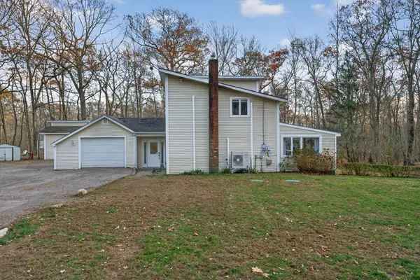 542 Main Street, Hopkinton, RI 02833