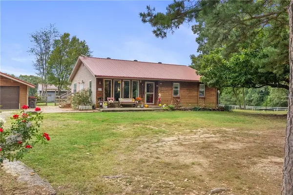 17145 N Highway 94, Pea Ridge, AR 72751