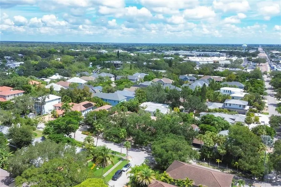 3837 Camino Real, Sarasota, FL 34239 - Image #3