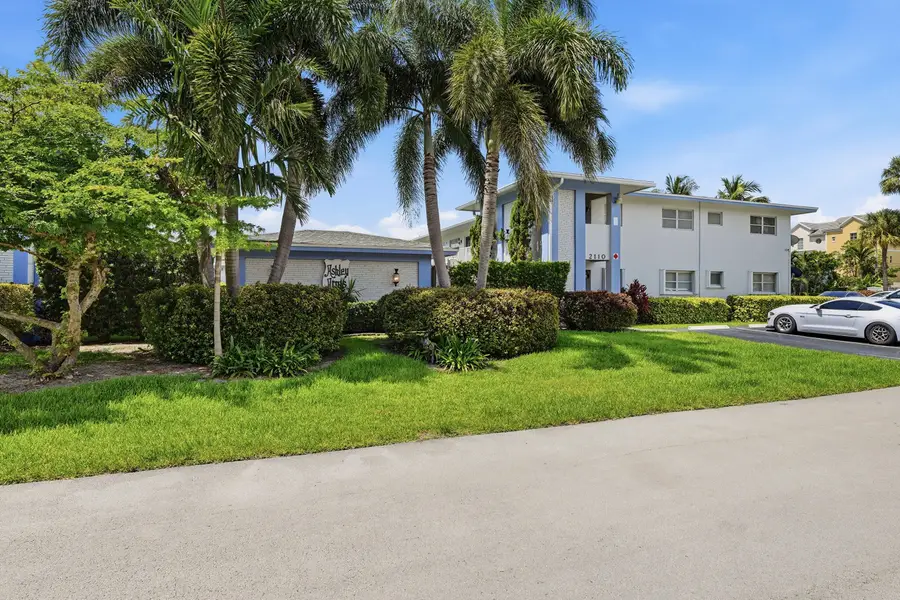 2110 NE 42nd Street #Unit 2b, Lighthouse Point, FL 33064 - #3