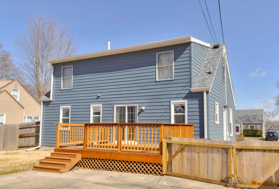 716 11th Street, West Des Moines, IA 50265 - #3