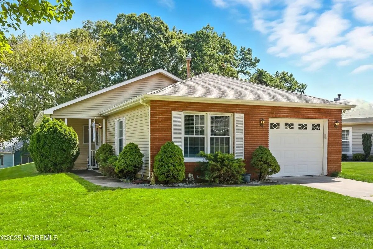 1869 Buttonwood Avenue, Toms River, NJ 08755 - Image #1