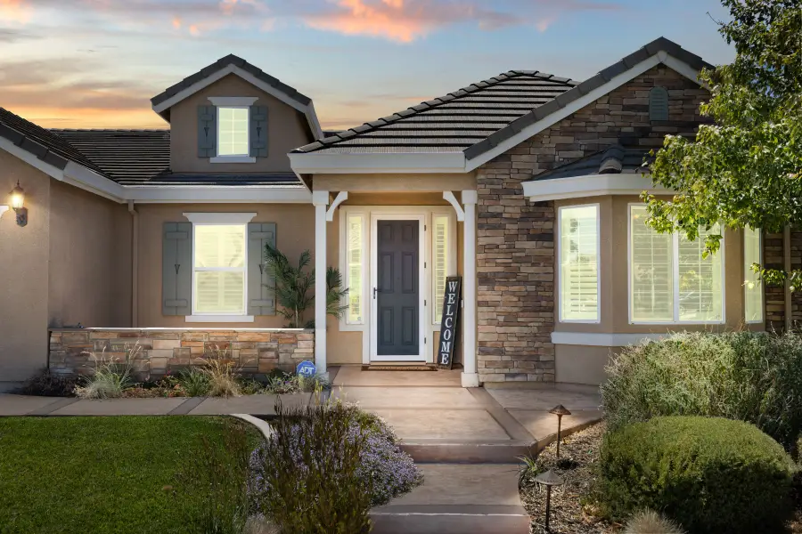 2031 Newcastle Drive, Vacaville, CA 95687 - Image #2