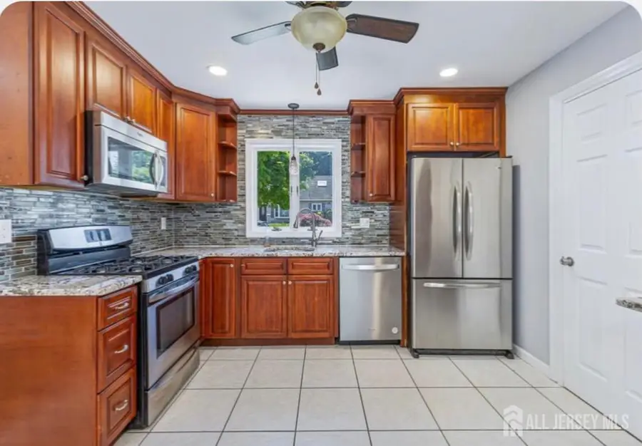 -39 Birch Terrace, Parlin, NJ 08859 - #2