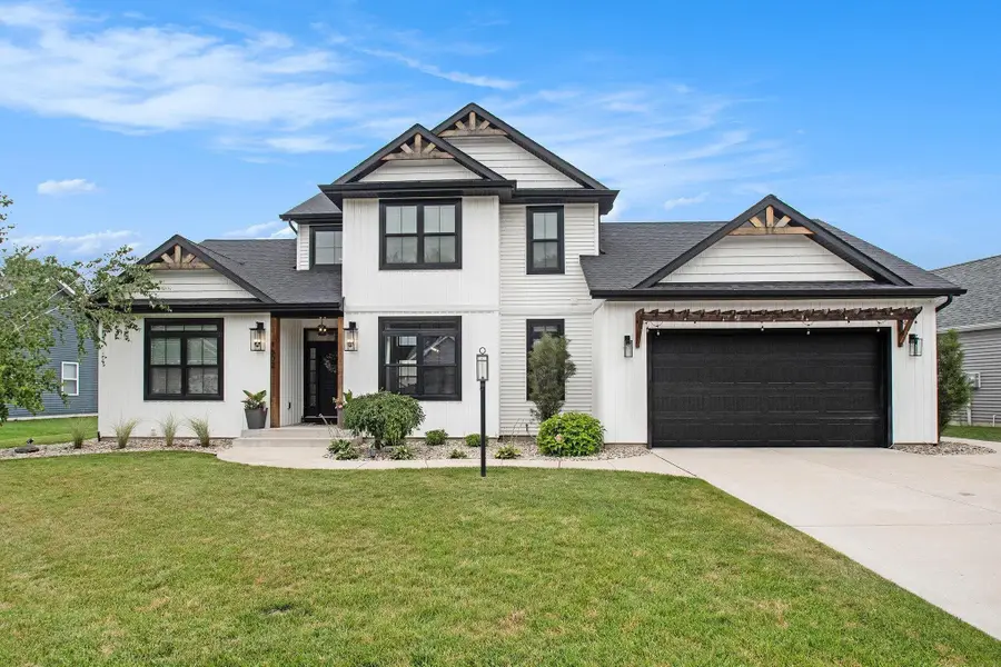 1602 Cobble Hills Drive, Osceola, IN 46561 - Image #2