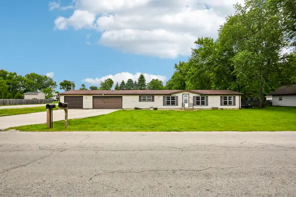 197 E Cermak Road, Braidwood, IL 60408