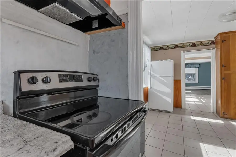 1070 Main Street , 2, West Warwick, RI 02893 - #2