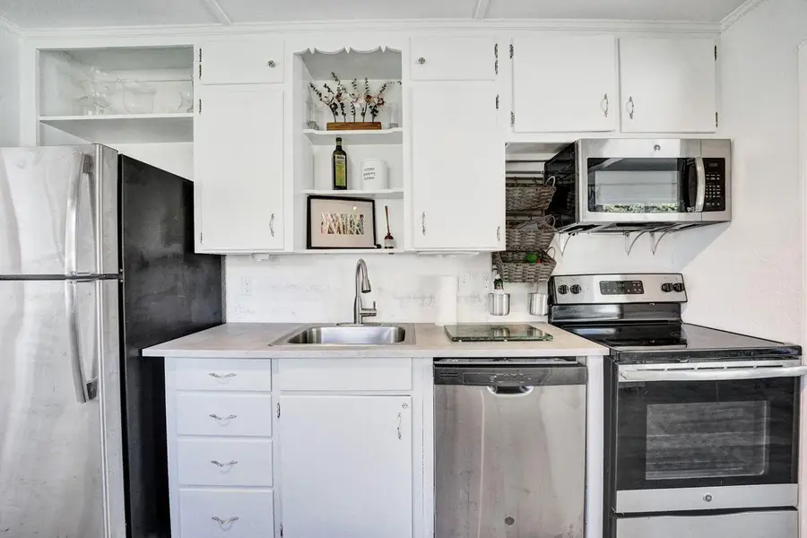 221 S Ocean Breeze #1 & 2, Lake Worth Beach, FL 33460 - #3