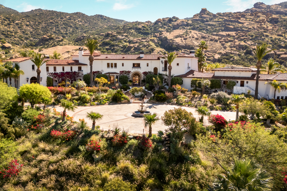 2940 Kuehner Drive, Simi Valley, CA 93063 - #1