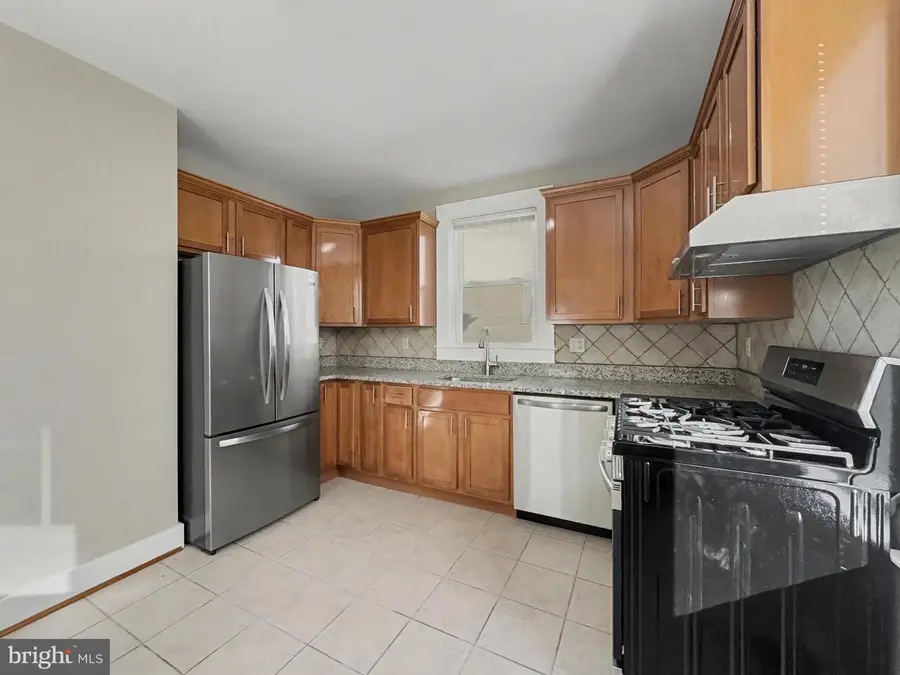 5505 Tramore Rd, Baltimore, MD 21214 - #2