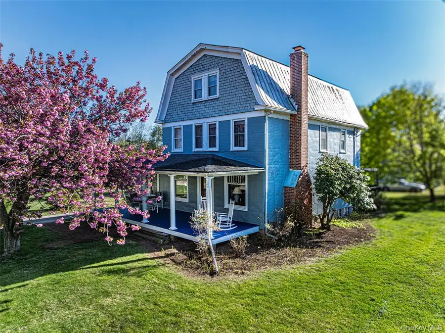630 New Suffolk Road, Cutchogue, NY 11935 - #2