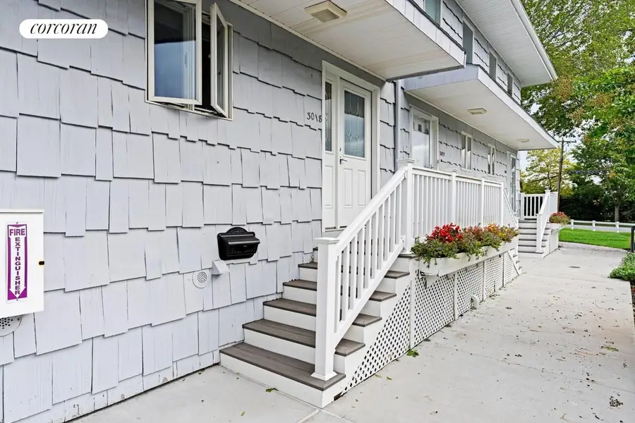 3018 Mitchell Road, Westhampton Beach, NY 11978 - #3