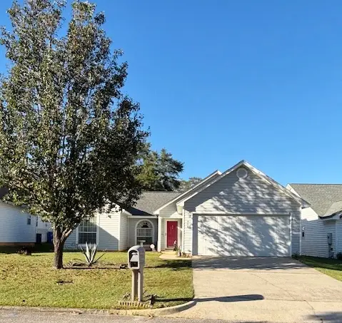 404 Mt Vernon Lane, Dothan, AL 36301 - Image #1