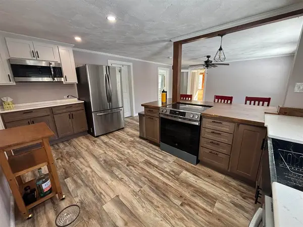 280 Lake Shore Drive, Franklin, NH 03235