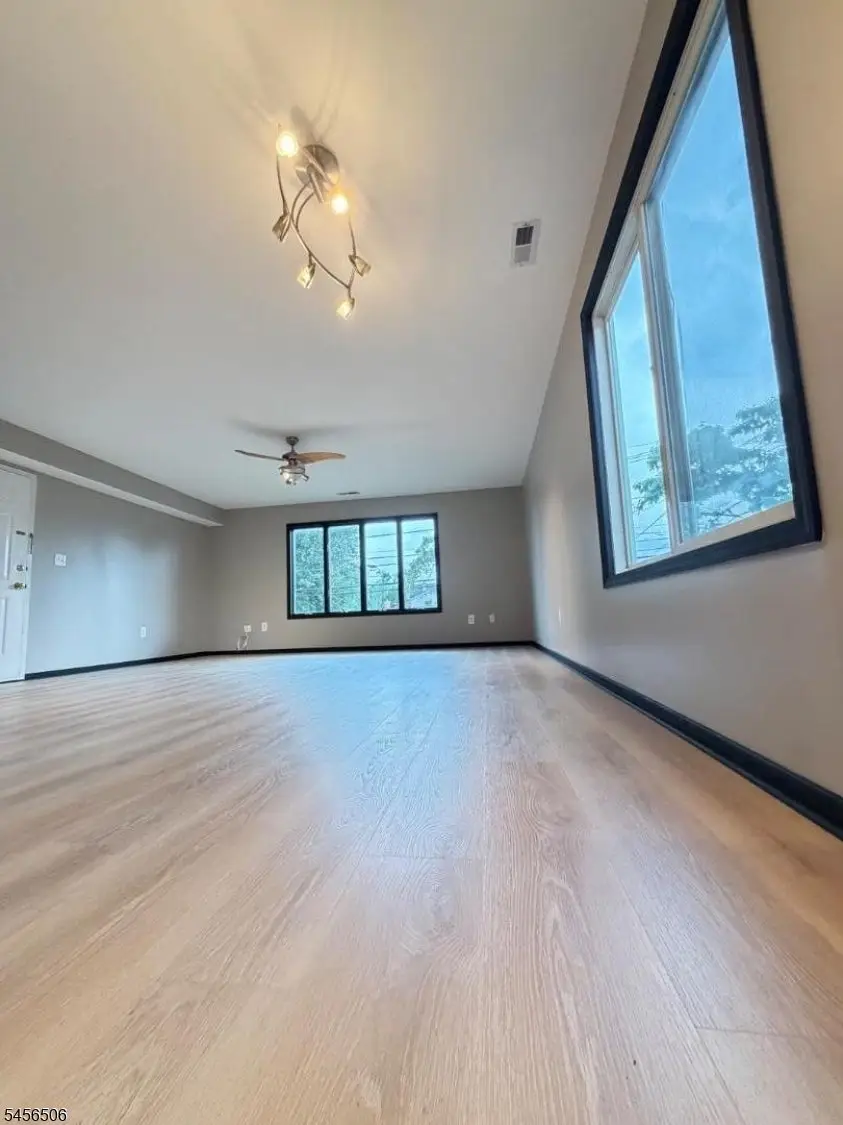226 Maple Ave #1 L, Linden, NJ 07036 - #3