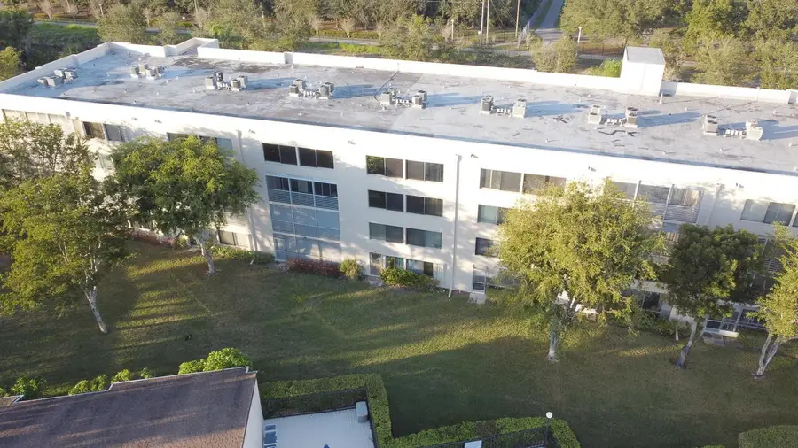 3154 Via Poinciana #305, Lake Worth, FL 33467 - #3