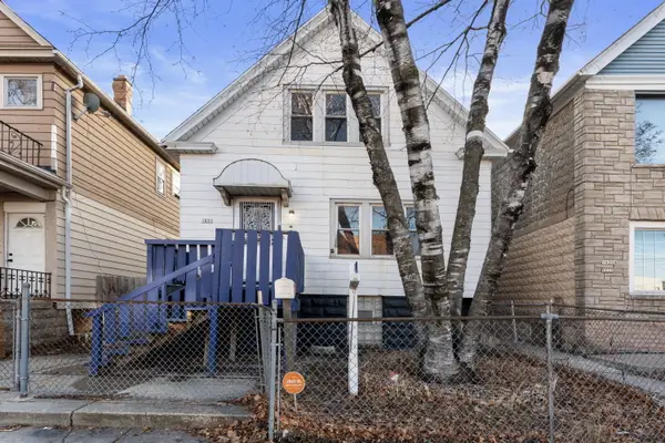 Address Withheld By Seller, Milwaukee, WI 53215