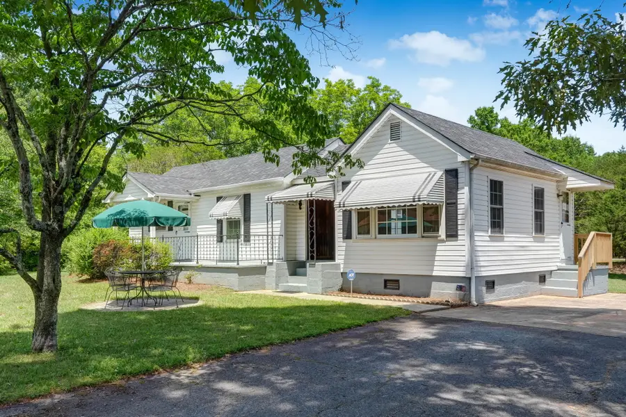 1315 Rosemary Street, Reidsville, NC 27320 - #2