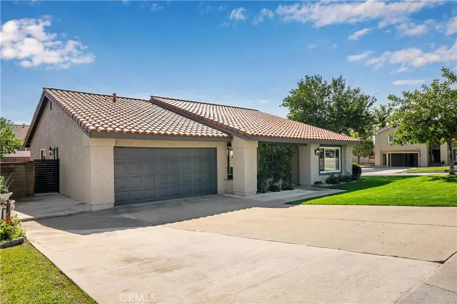 1224 W 14th Street, Upland, CA 91786 - #2