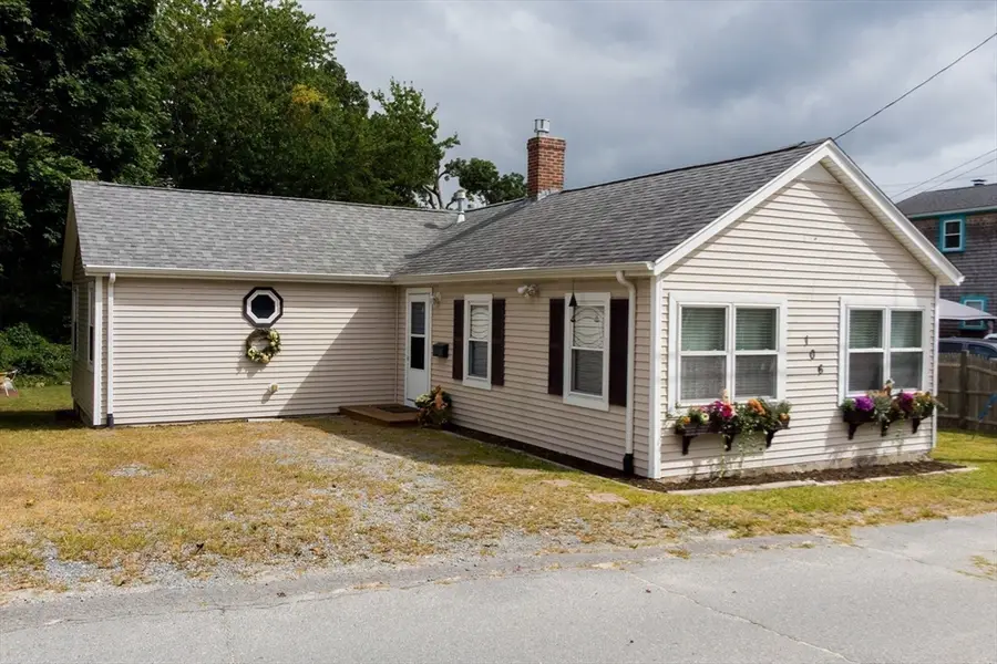 106 Circuit Ave, Wareham, MA 02571 - #3