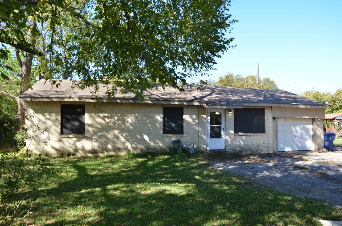 614 Franklin Avenue, Pottsboro, TX 75076 - #1