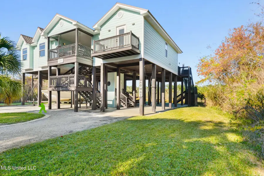 8216 Belle Fontaine Drive, Ocean Springs, MS 39564 - #3