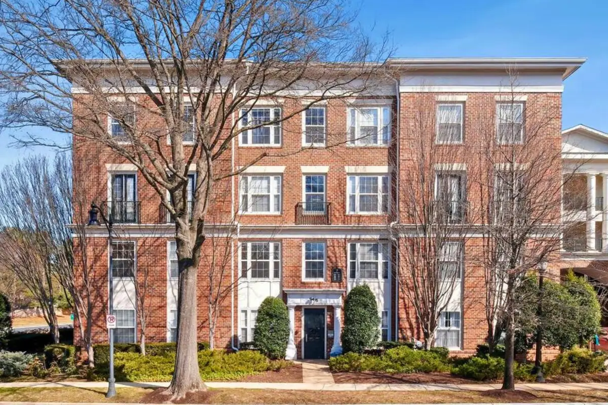 7 Booth St #110, Gaithersburg, MD 20878 - #1