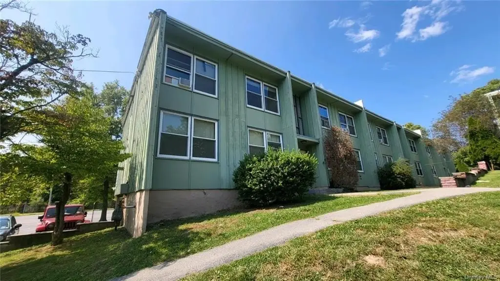 3726 Albany Post Rd B4, Hyde Park, NY 12538 - #1