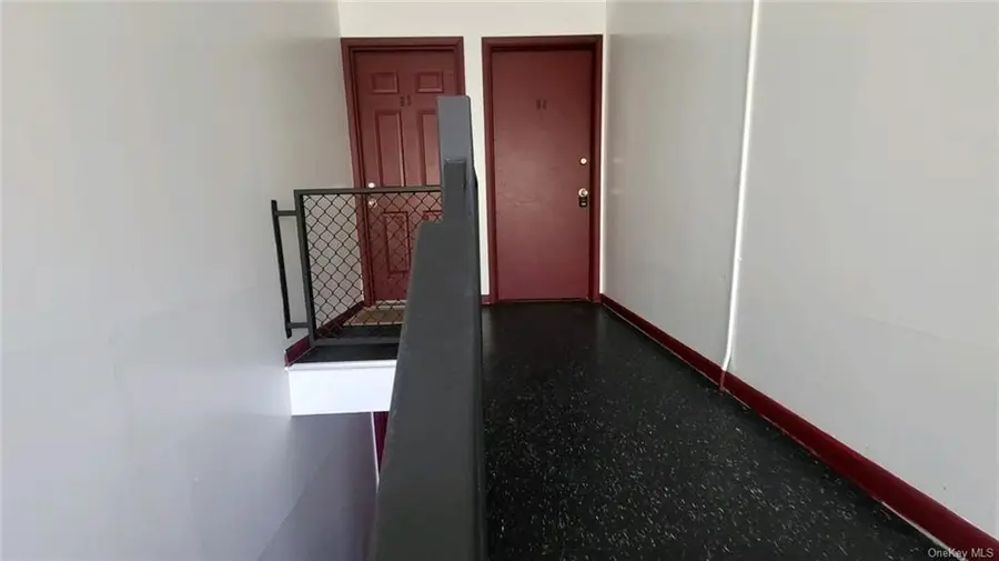 3726 Albany Post Rd B4, Hyde Park, NY 12538 - #3