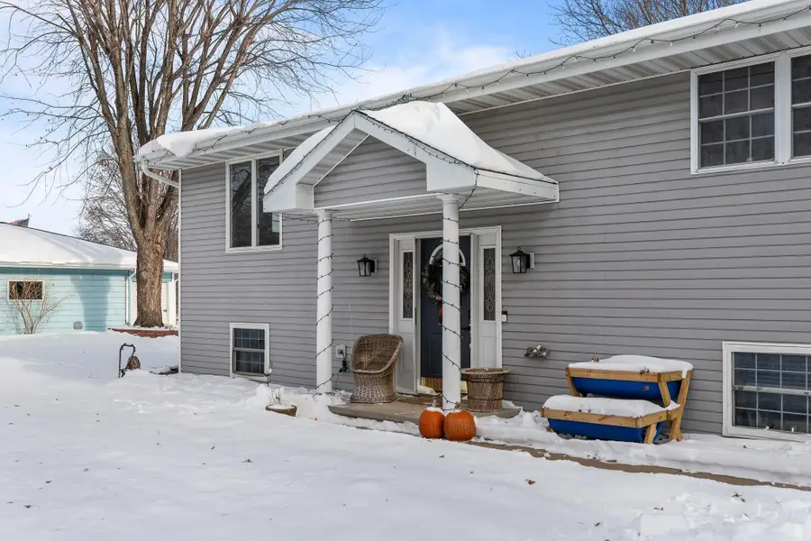 714 Giese Street, Hortonville, WI 54944 - Image #3