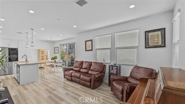 16282 Meadowhouse Av, Chino, CA 91708 - #3