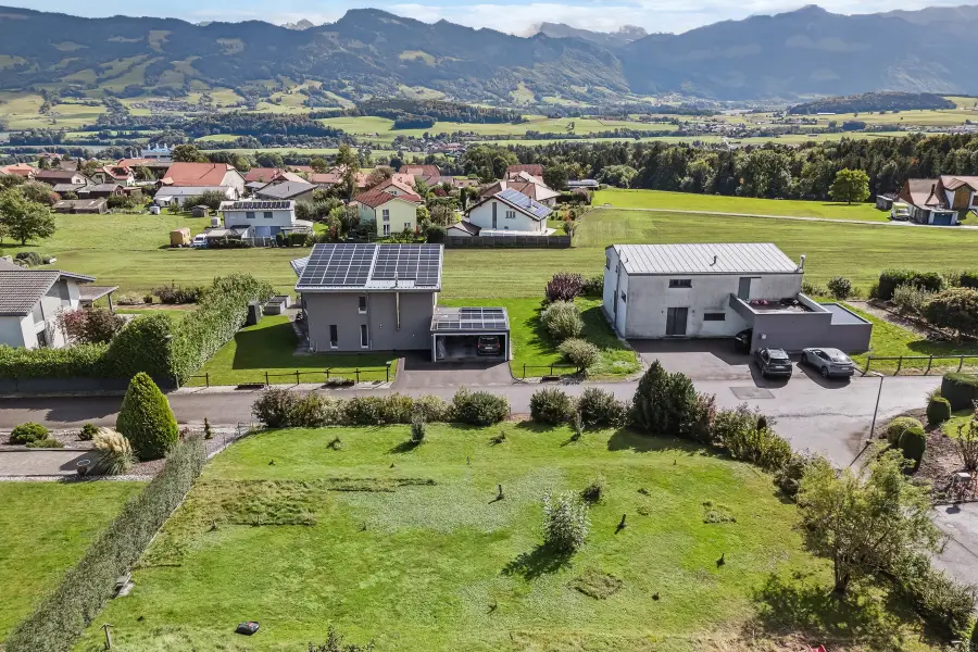 Ca-99, Tulare, CA 93274 - #3