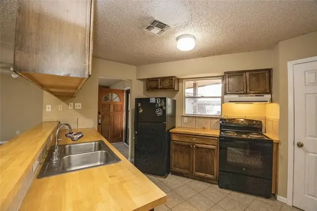 11 Deerfield Dr. #3, Wimberley, TX 78676 - #3