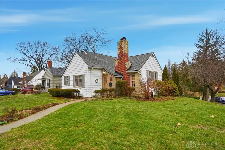 645 Orlando Terrace, Oakwood, OH 45409 - #2